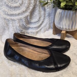 Vionic Caroll Black Ballet Flats Black Leather Slip On Round Toe Women's Sz 8